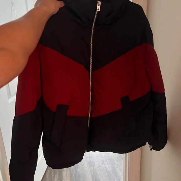 H&M color block puffer jacket - Picture 2 of 2